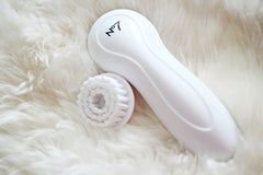 Boots No7 Beautiful Skin Cleansing Brush Remove Dirt Oil Make Up
