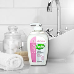 Radox Hand Wash Liquid Anti Bacterial Handwash Pump Moisturise Skin 250ml