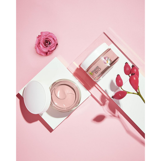 Garnier Organic Rosy Glow 3 in 1 Youth Face Cream with Rosehip Vitamin C 50ml